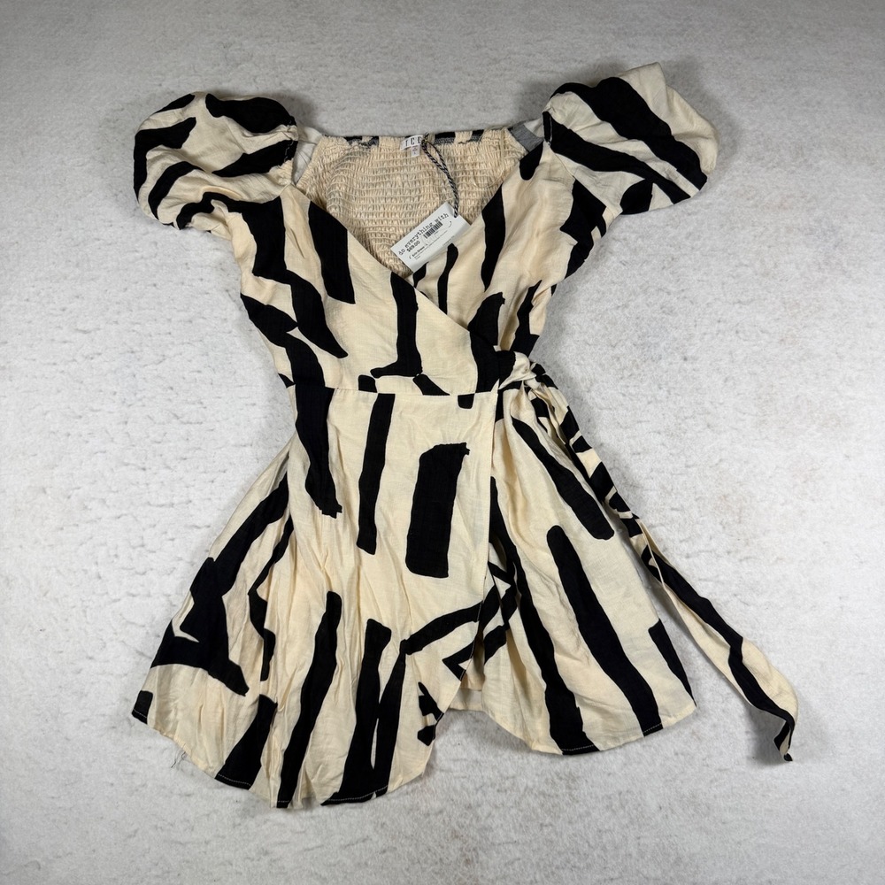 TCEL Erin Dress Womens Large Black‎ Cream Abstract Print Mini Wrap Smocked